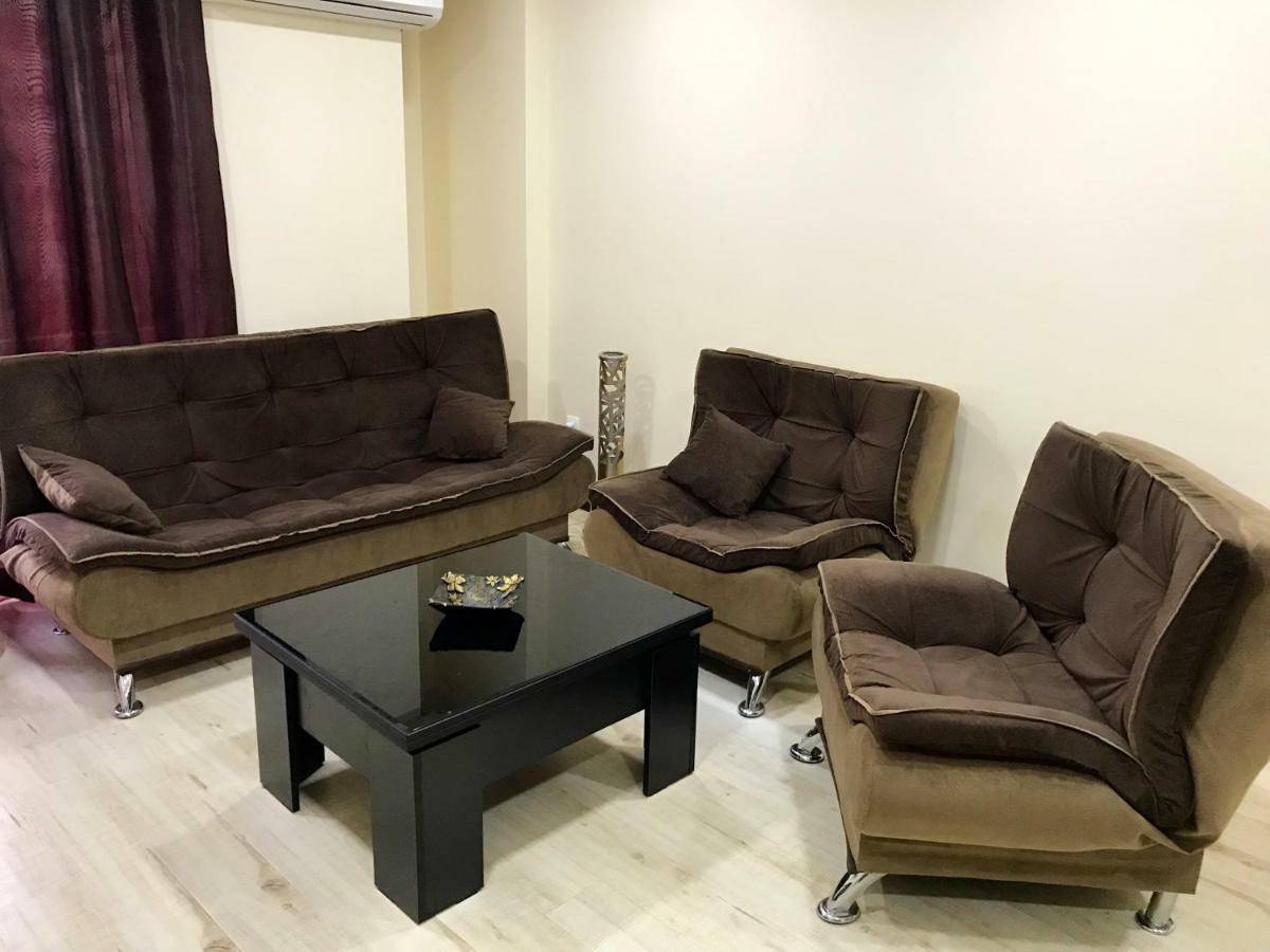 Apartments By The Sea บาทูมิ ภายนอก รูปภาพ